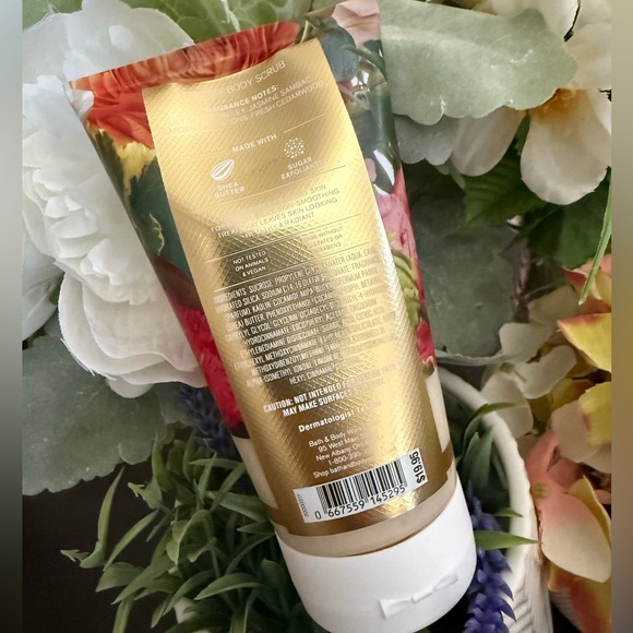 🆕💐 BATH & BODY WORKS “BRIGHTEST BLOOM” CREAMY BODY SCRUB. BRAND NEW FULL SIZE. - Picture 2 of 6